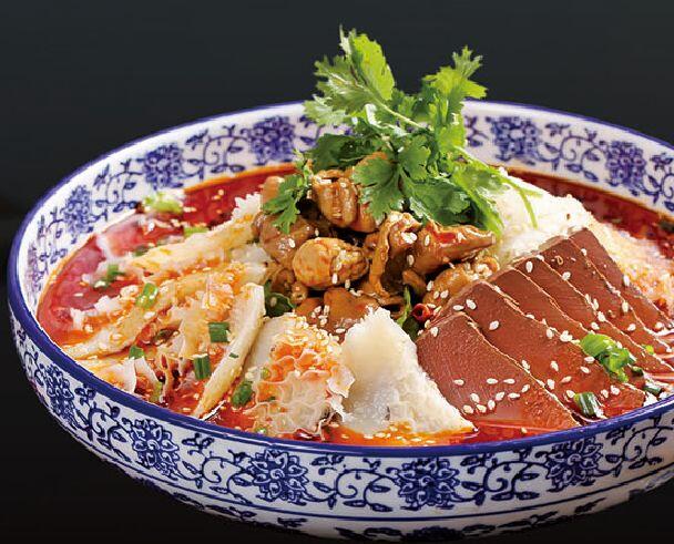 Mao Xue Wang (Intestine Stew.Pig Blood. Beer Tripe And Meats In