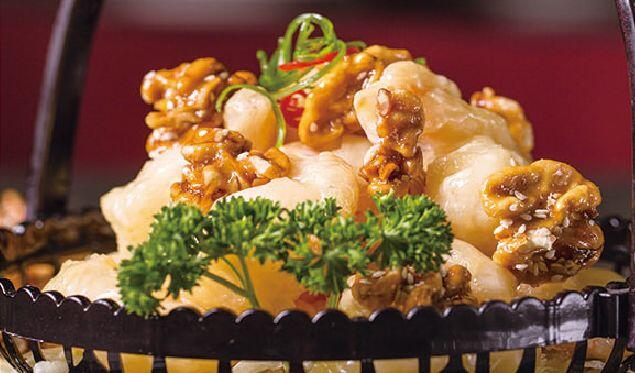 Creamy Prawns With Honey Walnut